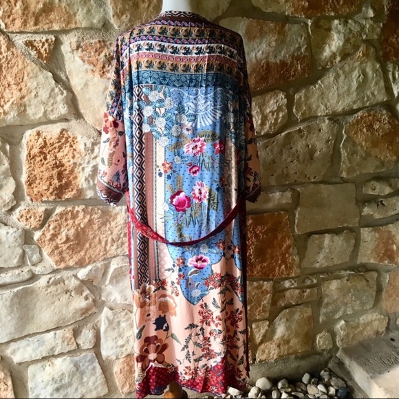 5⭐️Fave! Floral Kimono Duster - Picture 6 of 8